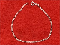 7in. Sterling Silver Italy Bracelet 1.49 Grams