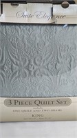 NEW IN BOX KING SIZE 3PC QUILT SET - RESERVE $20