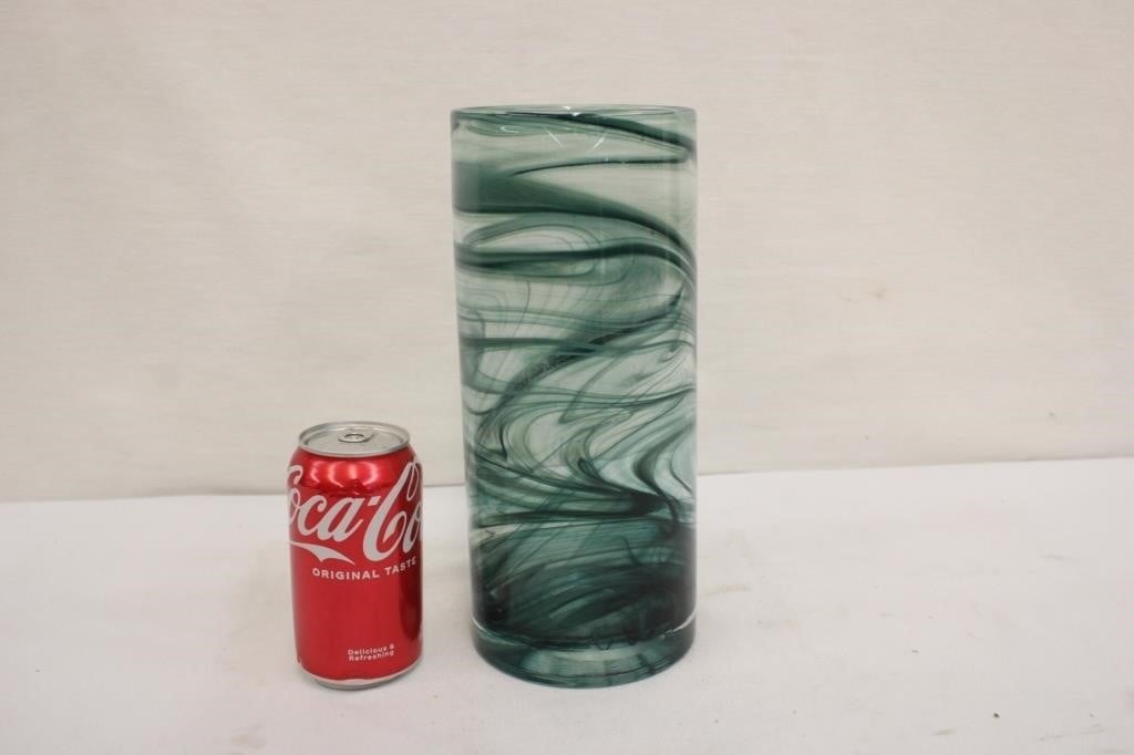 11" Blown Art Glass Polished Pontil Vase