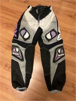 MSR Riding Pants Size 5-6 Or 26-29