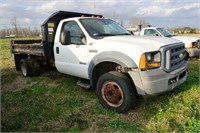 '07 Ford F450 Dumpbed