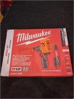 Milwaukee M12 1/4" hex screwdriver & 3/8" ratchet