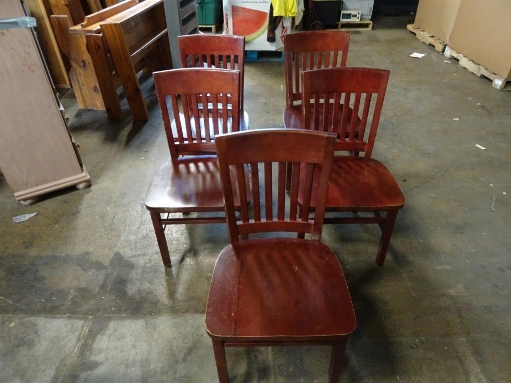 Lot of 5 Chairs - Red Lobster Restaurant