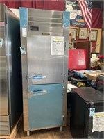 TRAULSEN Heated Holding Cabinet