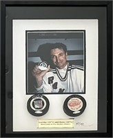 Wayne Gretzky & Gordie Howe Print and Signed Hocke