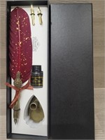 NIP Feather Quill Pen Set