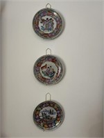 King Import Decorative Plates