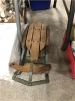 SMALL SLED