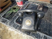 Vintage Kellogg Telephone 1062