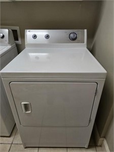 Amana Electric Clothes Dryer Runs Well