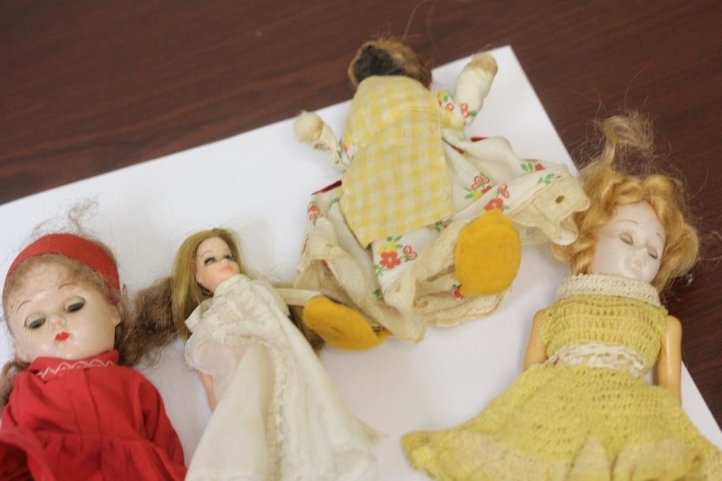 Lot of 4 Vintage Dolls