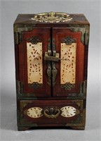 VINTAGE CHINESE JEWELRY CHEST