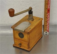 Vintage Gesto Kugellager coffee grinder