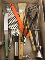 Assorted Utensils