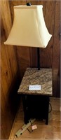 2 Side Table with Lamps