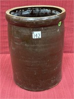 4 Gallon Stoneware Crock
