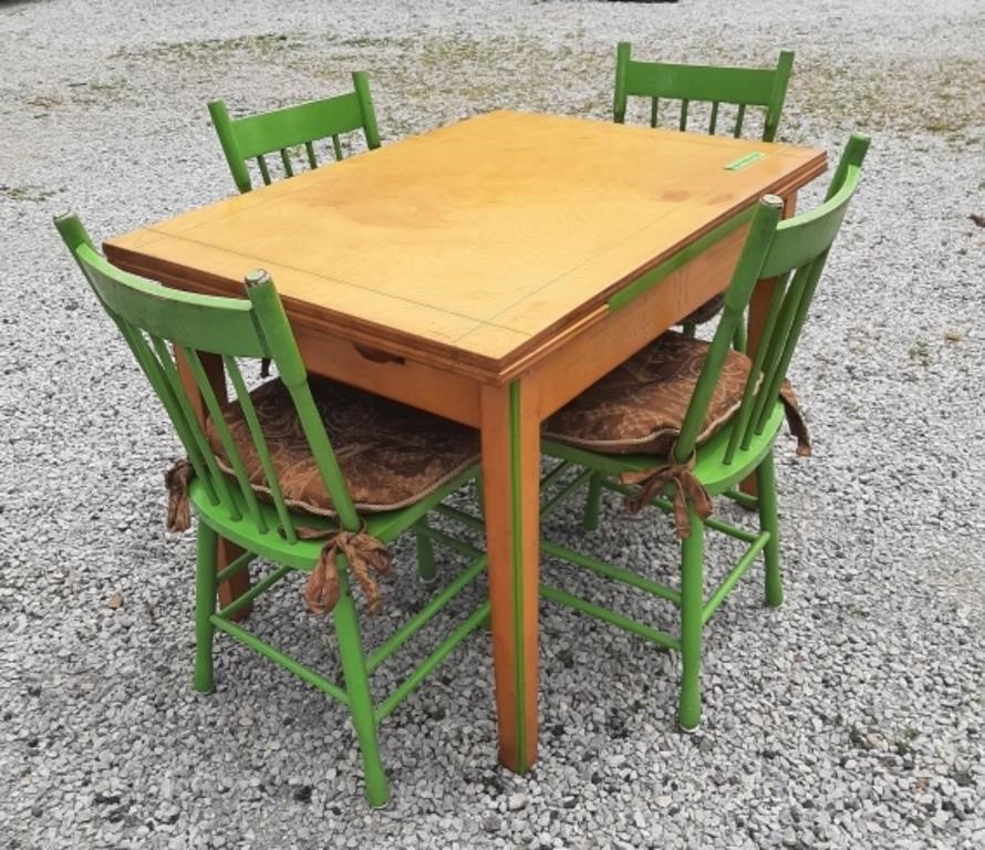 Vintage Dinette Set with Expandable Table and 4