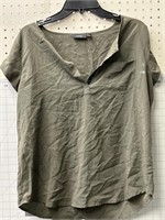 Apt. 9 Dark green shirt size large