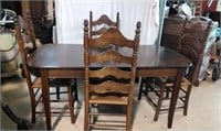 Dining Room Table and 4 Chairs