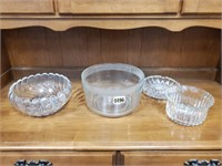Crystal bowls (4)