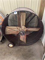 44" Floor Fan