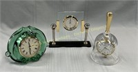 (3) Desk clocks, Horloges, 5" - 6: