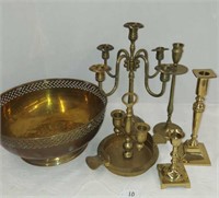 LOT OF BRASS CANDLE HOLDERS AND BOWL