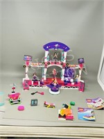 LEGO friends & Barbie music stage