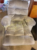 BEST CHAIRS INC POWER RECLINER, ADJUSTABLE HEAD