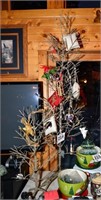 Metal trees w/ removable branches -