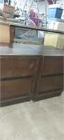 Pair of matching 2 drawer night stands