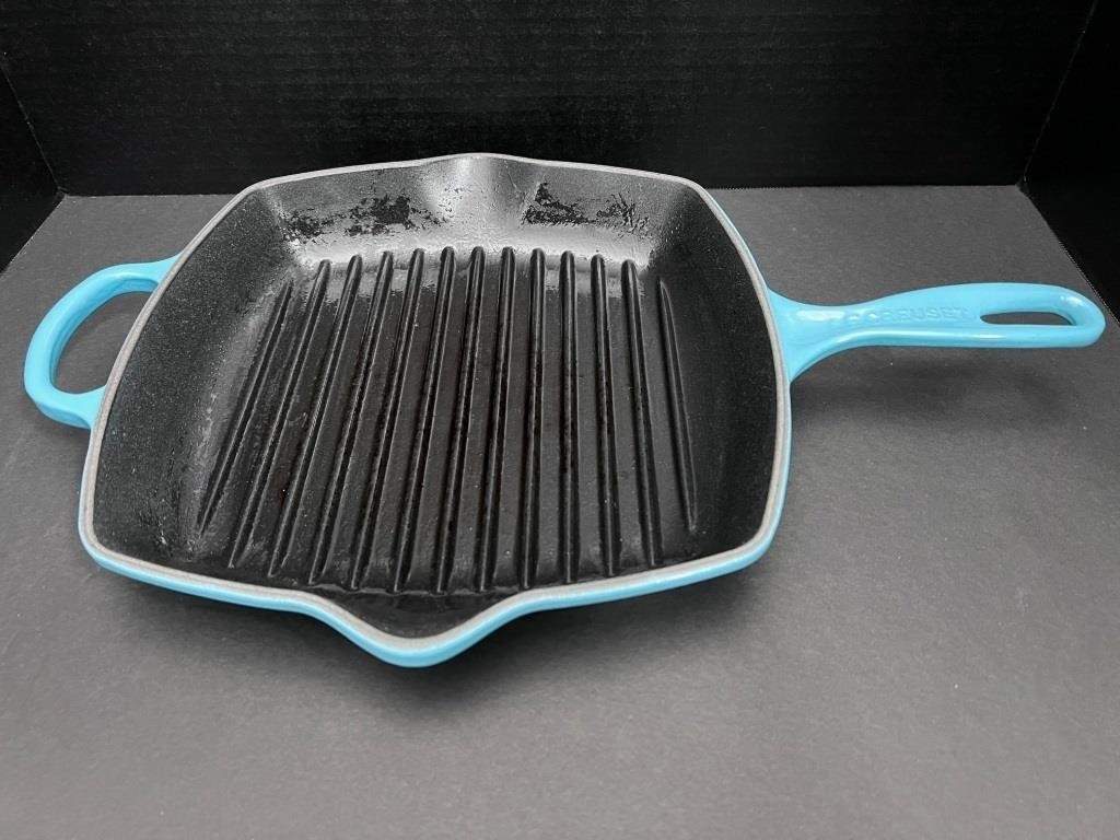 Le Creuset Square Skillet Grill with Handle 10 1/4