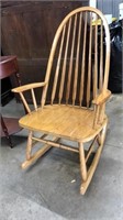 OAK ROCKING CHAIR