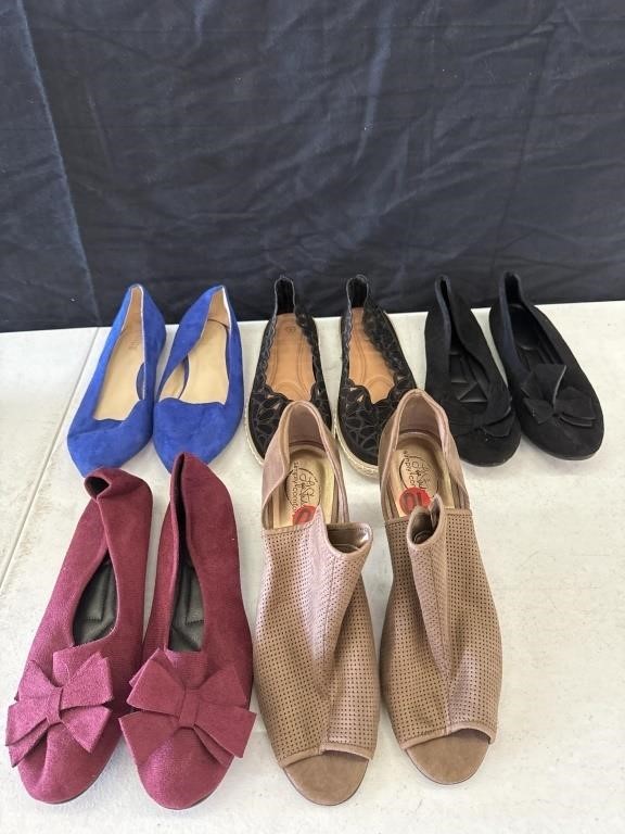 Various Types & Sized Women’s Dress Shoes