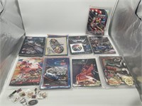 Daytona 500 memorabilia 
 / Pins / Programs