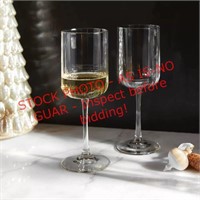 Set of 4 Threshold Saybrook wine glasses
