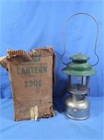 Coleman Gas Lantern #237 & Vintage 220E Box Only