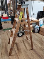 Wooden 4 ft. Step Ladder