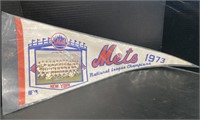 (D) New York Mets 1973 NL Champions pennant 30”