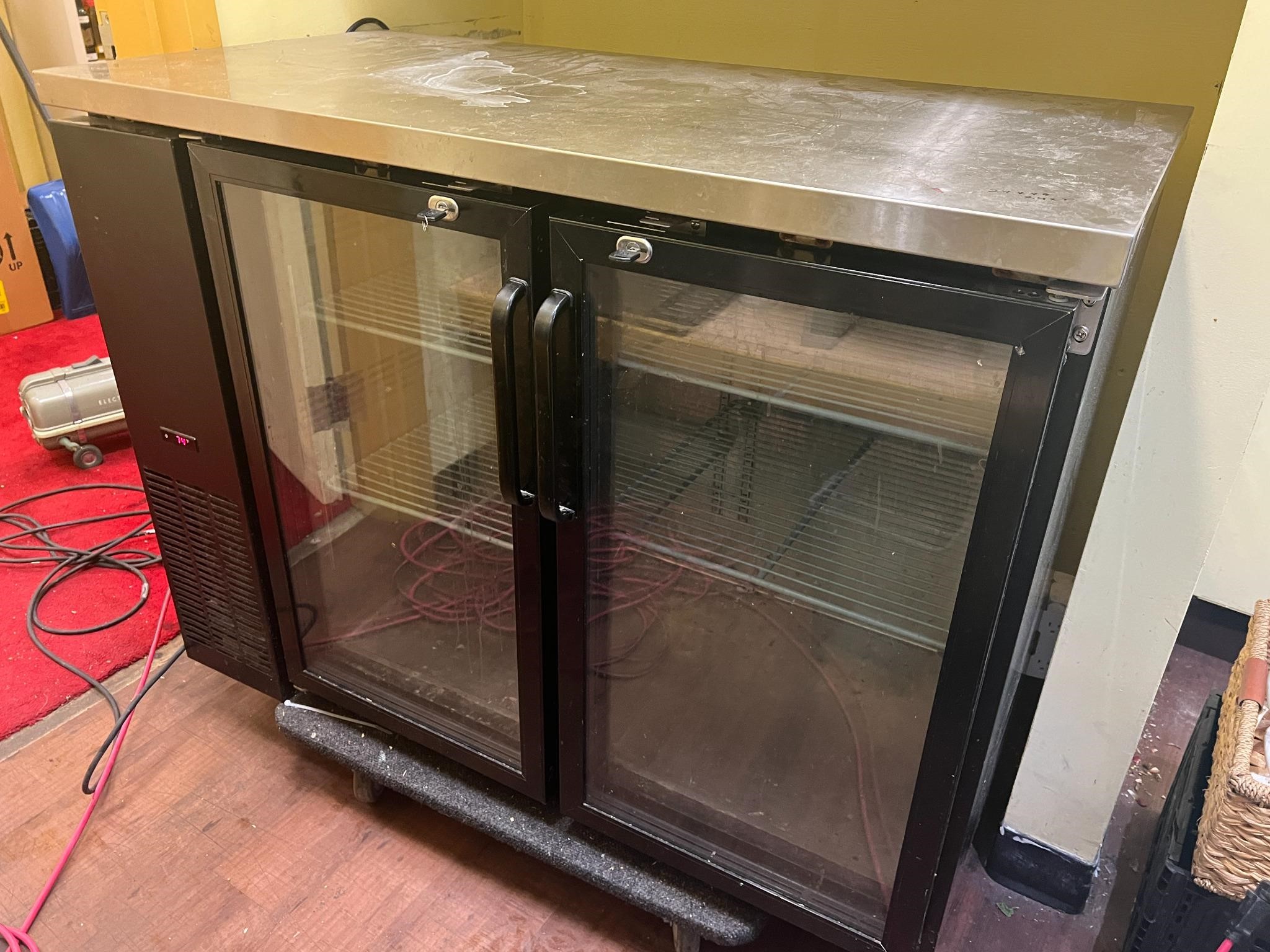 Refrigerated 2 Glass Door Counter Cooler