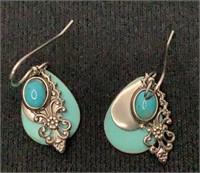 Pair of turquoise earrings