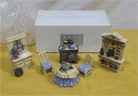 Avon  Victorian Memories Miniature Collectables