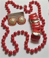 RED BEAD NECKLACE WITH BRACELET & EARRINGS
