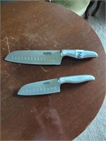 2 Santoku knives