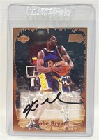 Kobe Bryant 1999 C.E. Rookie Rage Signed card RARE