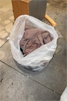 Clothing Lot: Bag of Ladies Coats & (4) Bags of