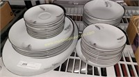 Vintage FUKAGAWA Arita Partial China Set