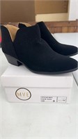 MVE suede size 9 ladies boots