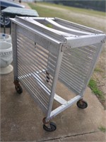 Aluminum rolling tray cart