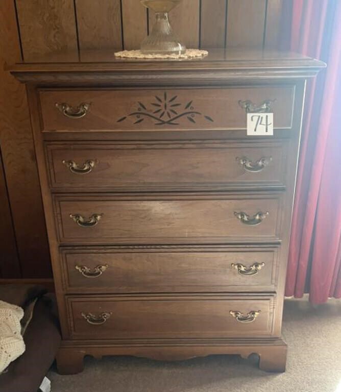 Broyhill Penn Colony Chest 5 drawers